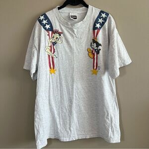 Tultex Gray Vintage-Style Cartoon Patriotic Short Sleeve Tee